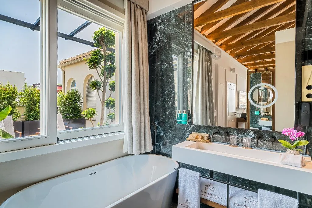 Room, Palacio Gran Via, A Royal Hideaway Hotel, Andalucia