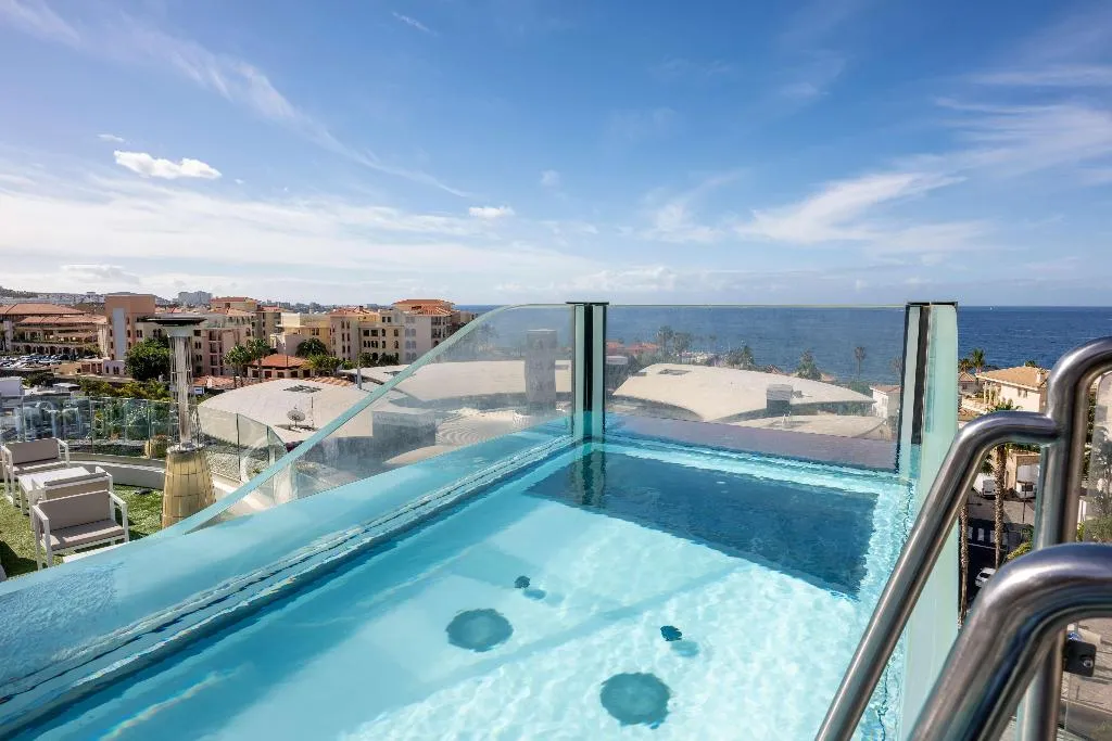 Sports and Entertainment, GF Victoria, Tenerife