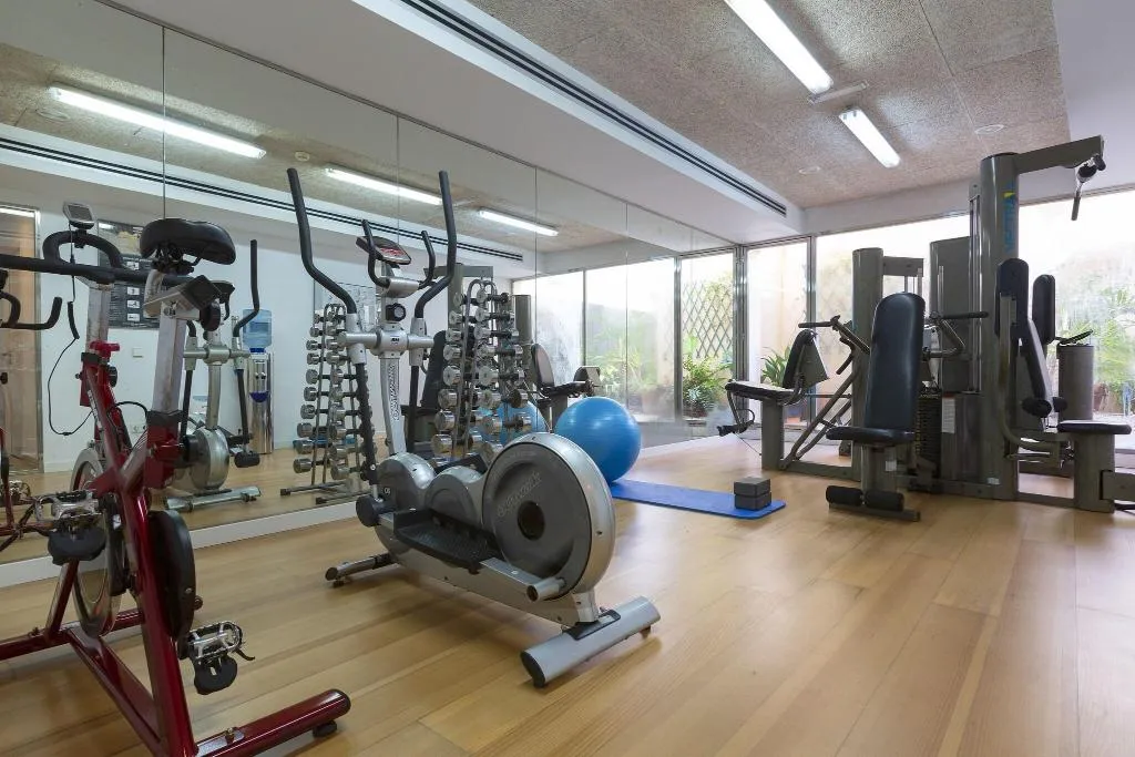 Sports and Entertainment, Aimia, Majorca