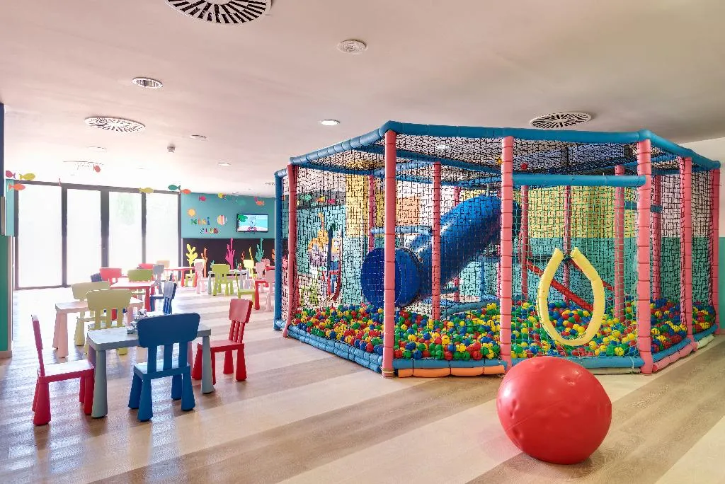 Sports and Entertainment, Barcelo Costa Ballena, Costa De La Luz