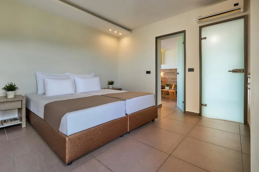 FAMILY ROOM STANDARD Room, Dionisos Hotel, Crete