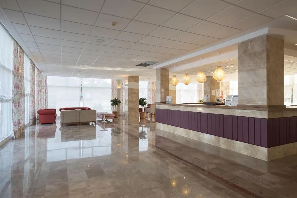 Lobby, Agamenon, Menorca