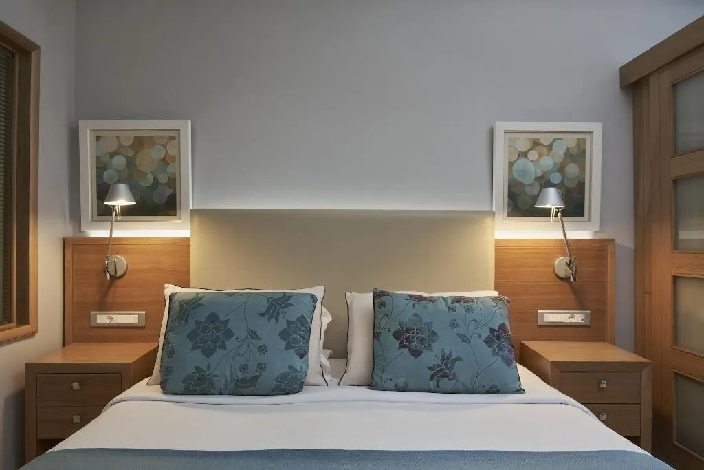 DOUBLE POOL VIEW Room, Atlantica Holiday Village Rhodes, Rhodes