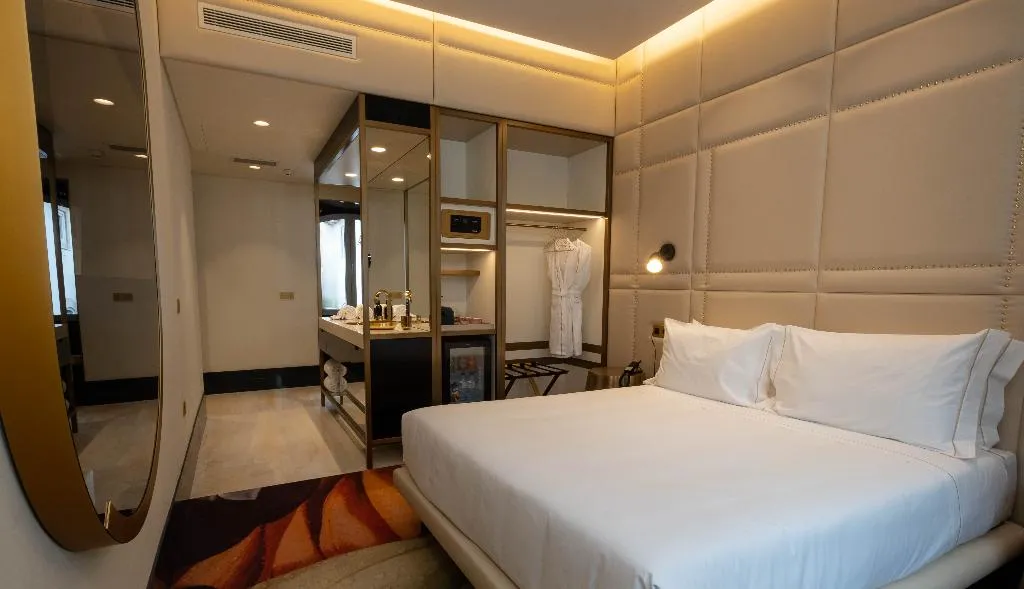 DOUBLE DELUXE Room, Madalena By the Beautique Hotels, Lisbon