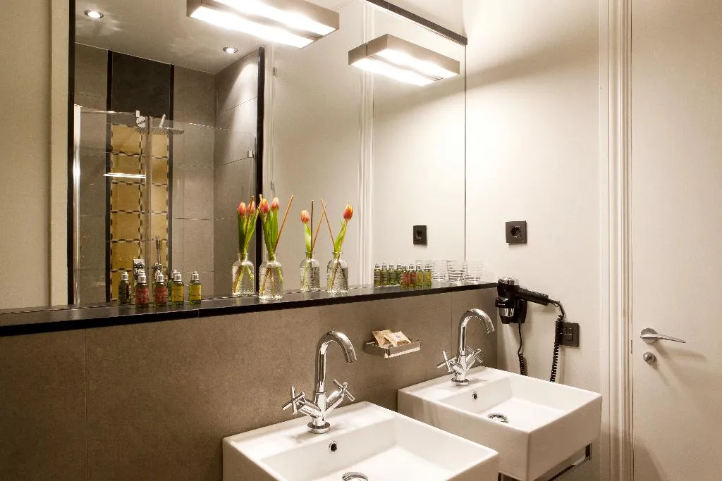 DOUBLE WITH BALCONY Room, We Boutique Hotel, Barcelona