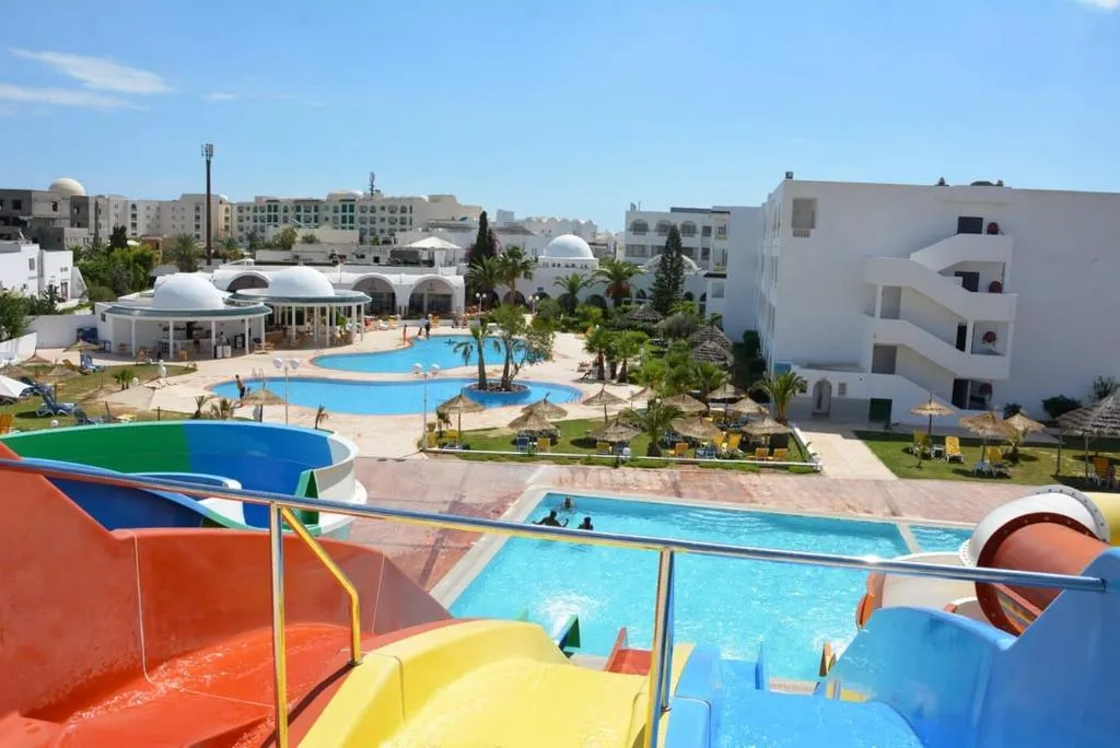 Pool, Zodiac, Tunisia