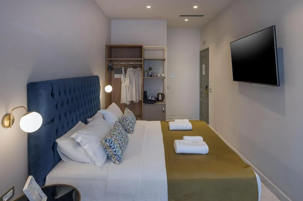 Room, Plaza 1866 Superior City Rooms, Crete