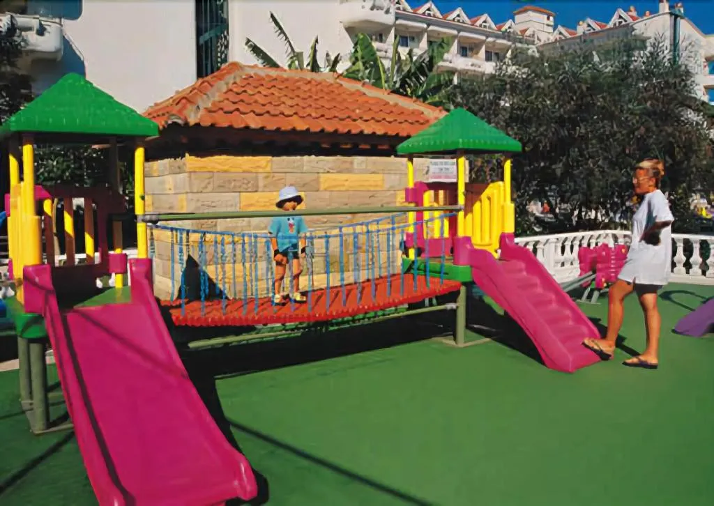Sports and Entertainment, Pineta Club, Dalaman