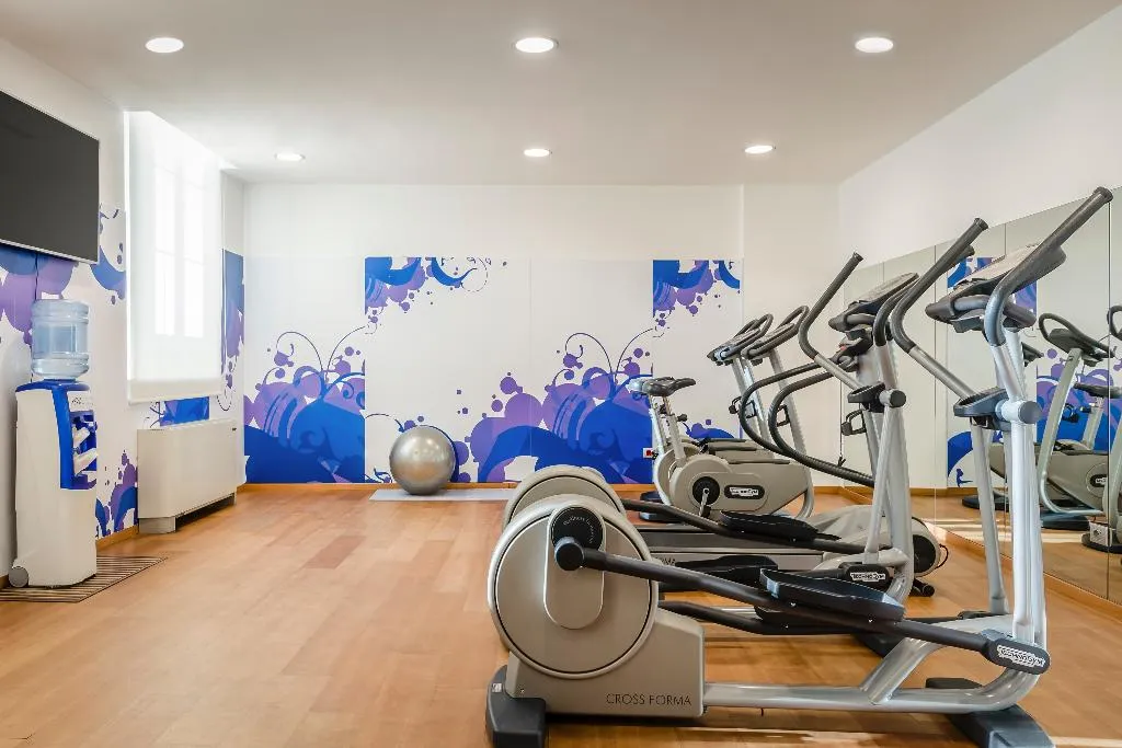 Sports and Entertainment, Eurostars Roma Aeterna, Naples