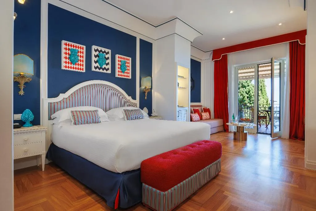 JUNIOR SUITE WITH TERRACE Room, Grand Hotel San Pietro, Taormina