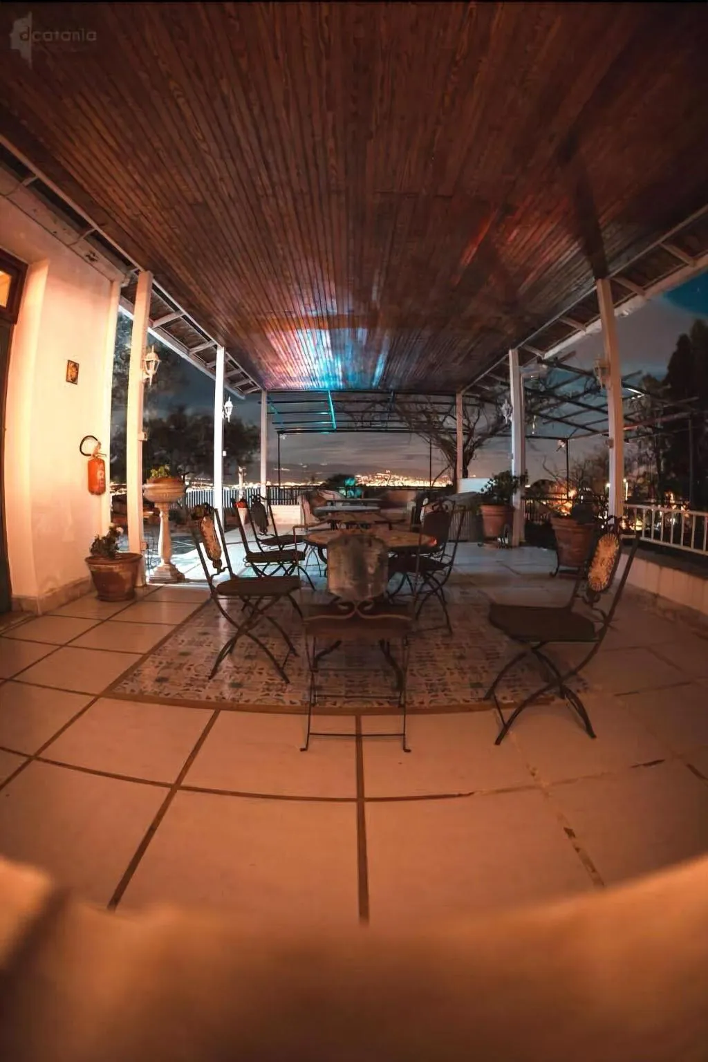 Room, Scilla e Cariddi Bed&Breakfast, Catania