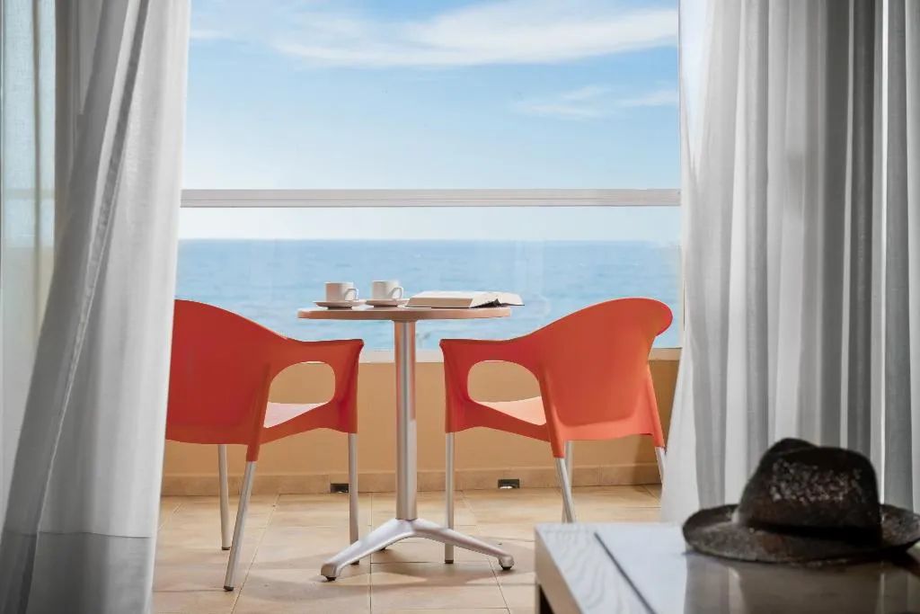JUNIOR SUITE STANDARD Room, Elba Sara Beach & Golf Resort, Fuerteventura
