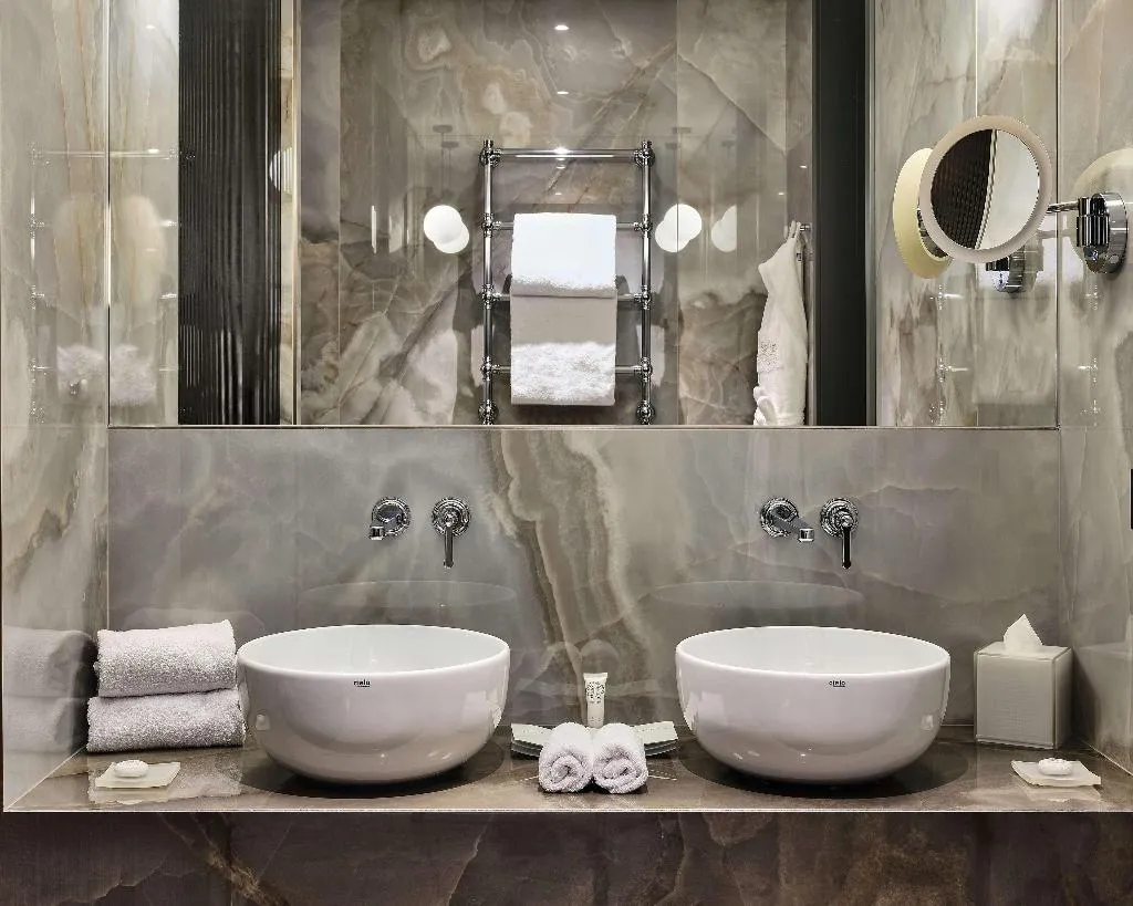 SUITE LAKE VIEW Room, Boutique Hotel Stresa, Milan