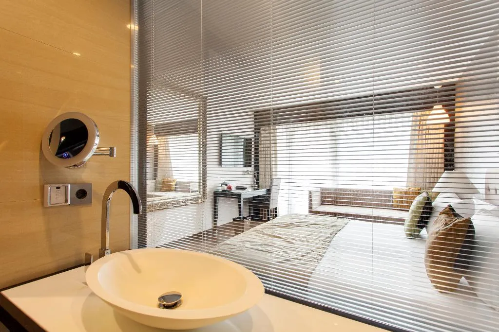 SINGLE STANDARD Room, Quentin Berlin Hotel, Berlin