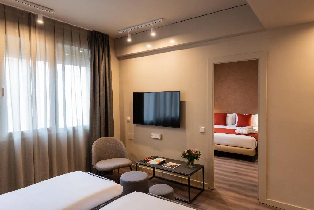 Double or Twin SUPERIOR Room, Atenea Rekord Suites, Barcelona