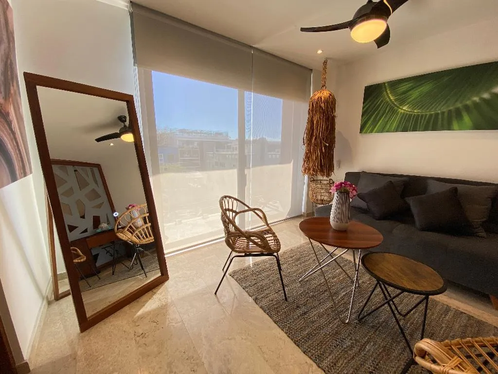 STUDIO BUSINESS Room, Emiliano 42 Condos Boutique, Playa Del Carmen