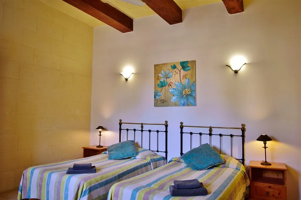 Room, Tal Fanal Complex, Gozo