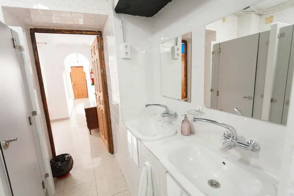 Room, Hostel One Catedral, Seville