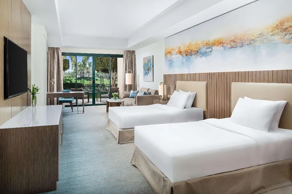 TWIN PREMIER Room, Hilton Pyramids Golf, Cairo