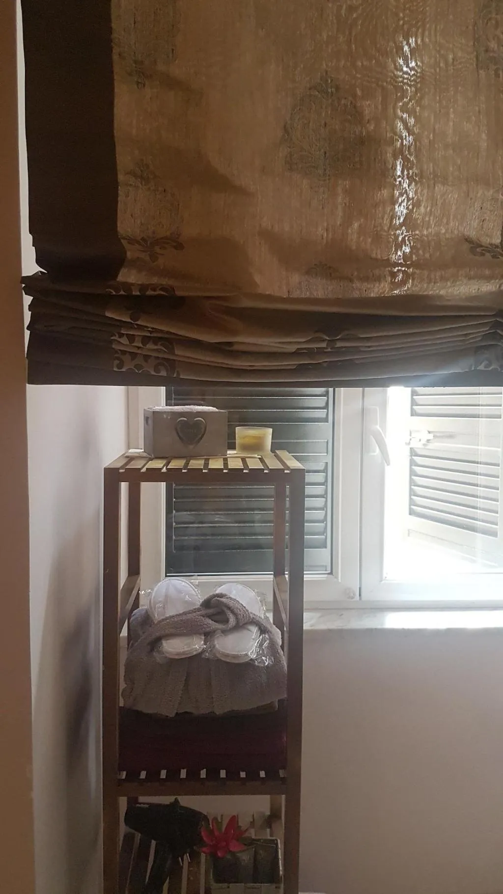 Room, Home&More, Naples