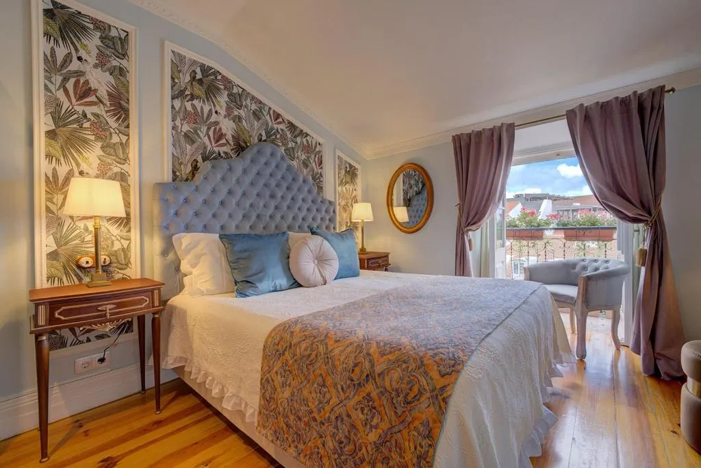 DOUBLE QUEEN SIZE BED Room, Palácio das Especiarias, Lisbon