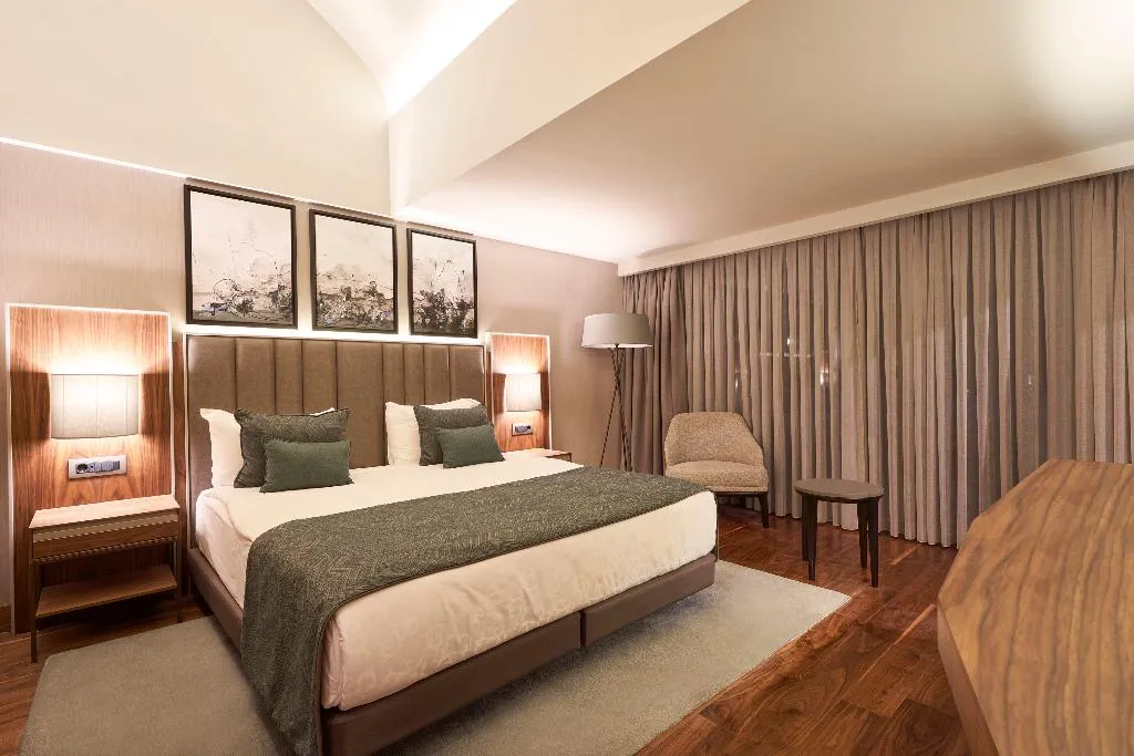 DOUBLE LAND VIEW Room, Rixos Sungate Land of Legend Theme Park FreeAcces, Antalya