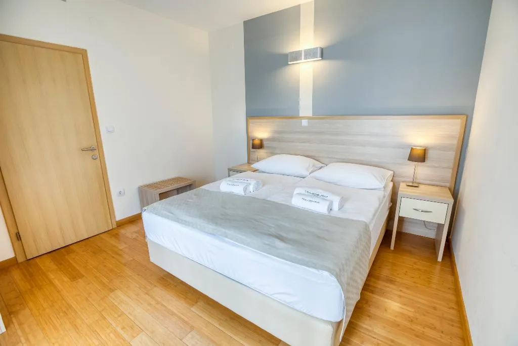 APARTMENT DELUXE WITH JACUZZI Room, Villa Miramar, Split
