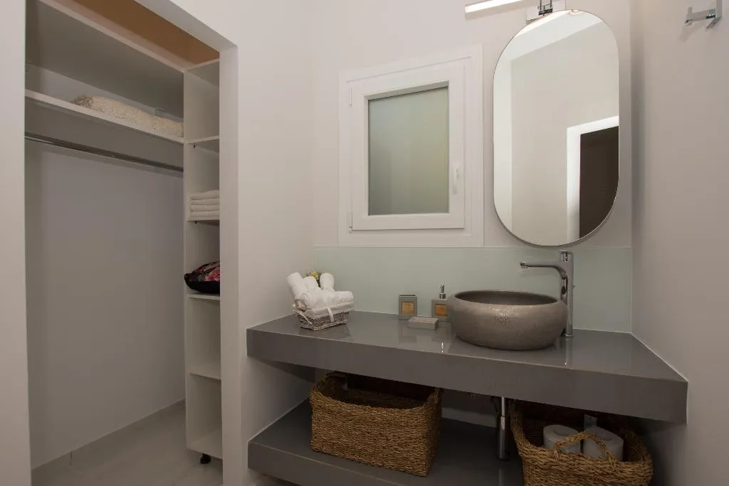 APARTMENT SEA VIEW TWO BEDROOMS Room, B4B Sea n' City, Zante