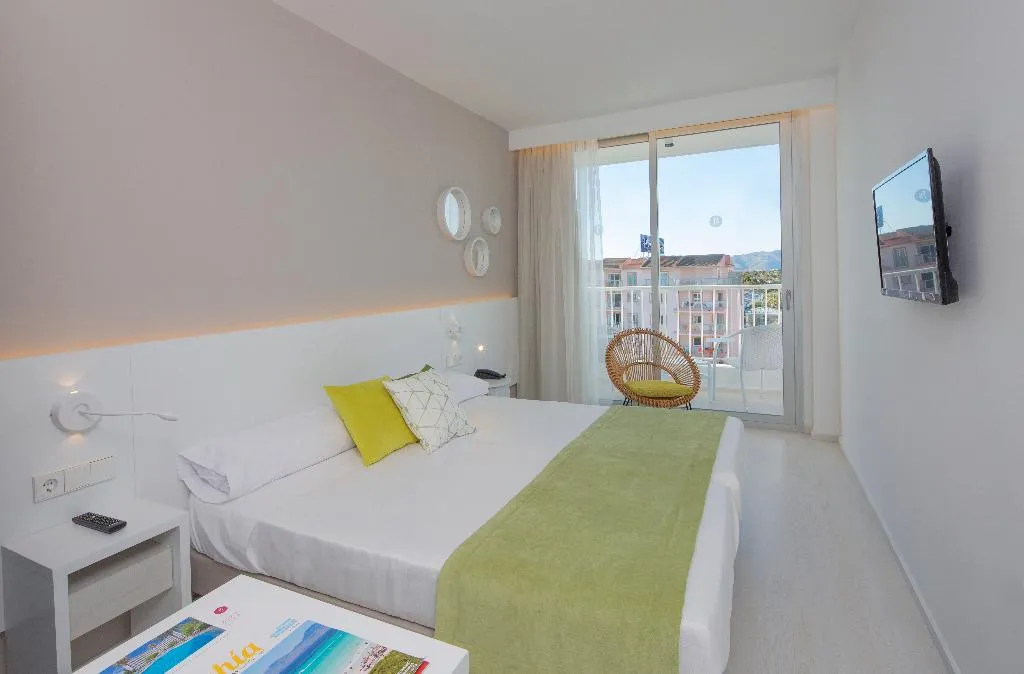 Double or Twin WITH BALCONY Room, JS Sol de Alcudia, Majorca