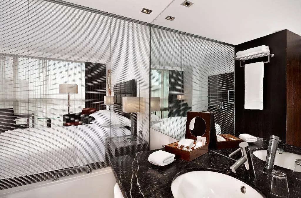 SINGLE CLUB Room, Sheraton Porto Hotel & Spa, Porto