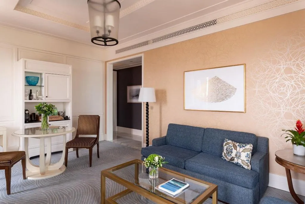 Room, Four Seasons Resort Dubai at Jumeirah Beach, Dubai