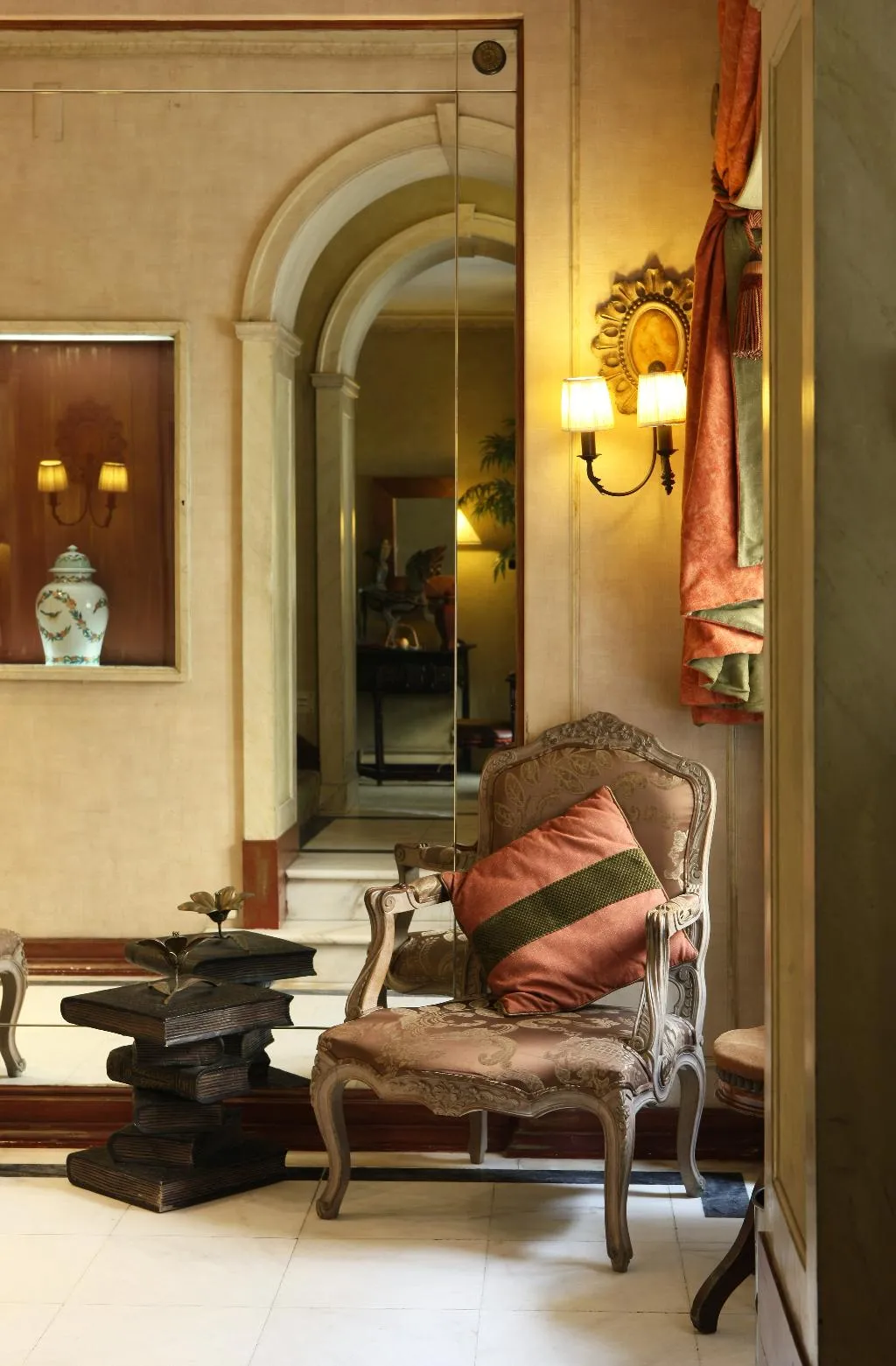 Lobby, As Janelas Verdes, Lisbon