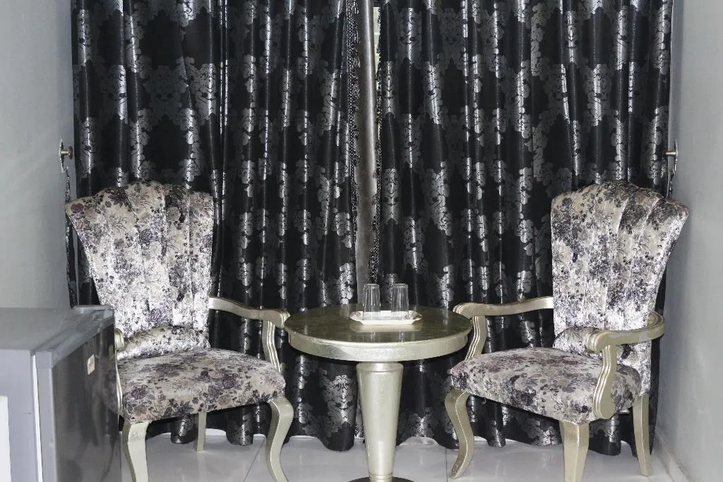Double or Twin STANDARD Room, White Fort Hotel, Dubai