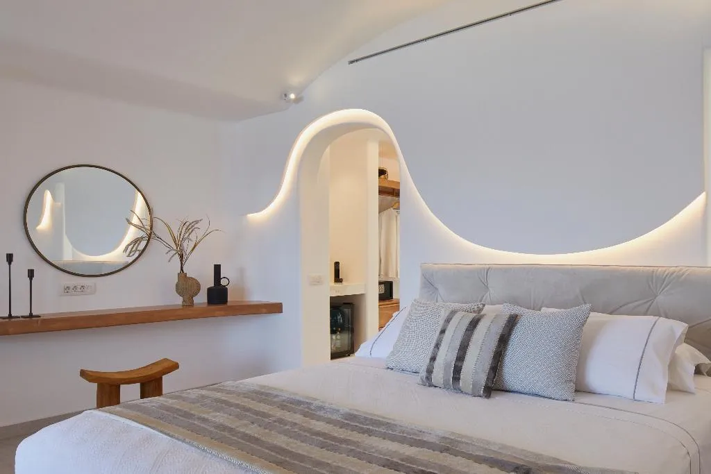 SUITE WITH PRIVATE POOL Room, Phos The Boutique Luxury Hotel & Villas, Santorini