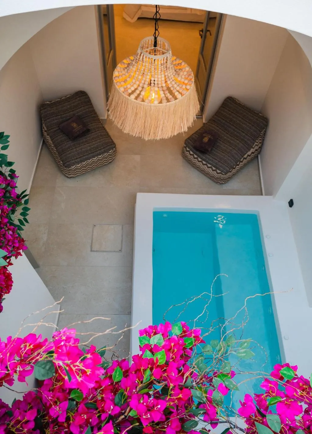 Room, La Madeleine Oia, Santorini