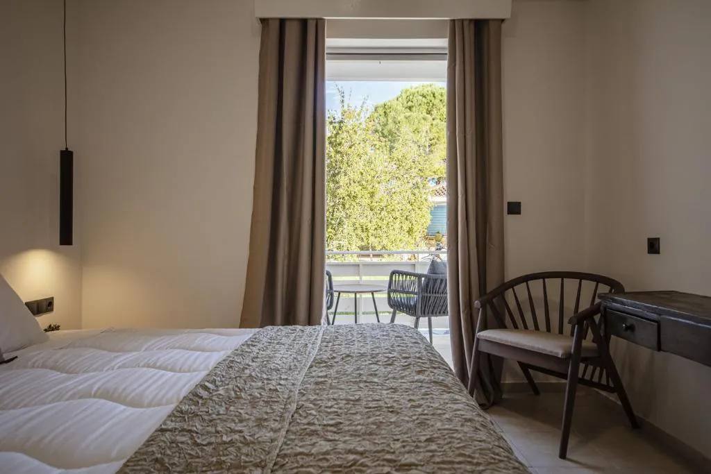 DOUBLE SUPERIOR Room, BOHOTEL Eleonas & Annex Apartments, Corfu
