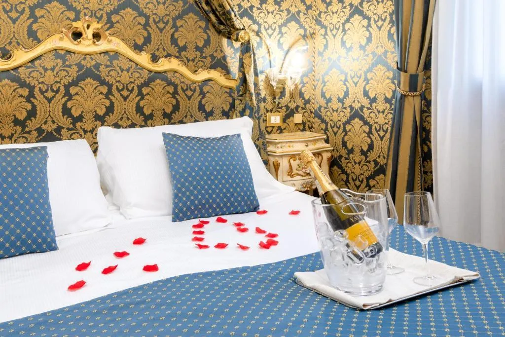 DOUBLE SUPERIOR Room, San Giorgio, Venice