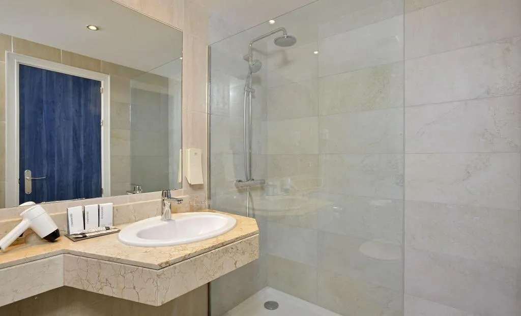 FAMILY ROOM TWO BEDS Room, Sol Guadalupe, Majorca