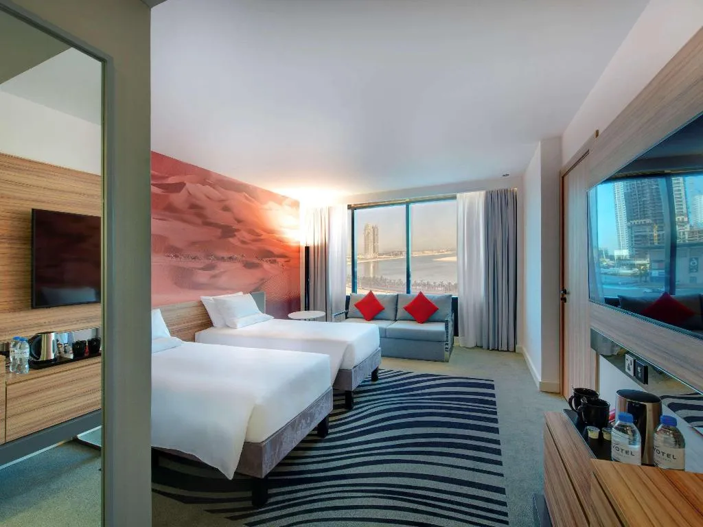 Room, Novotel Sharjah Expo Centre, Dubai