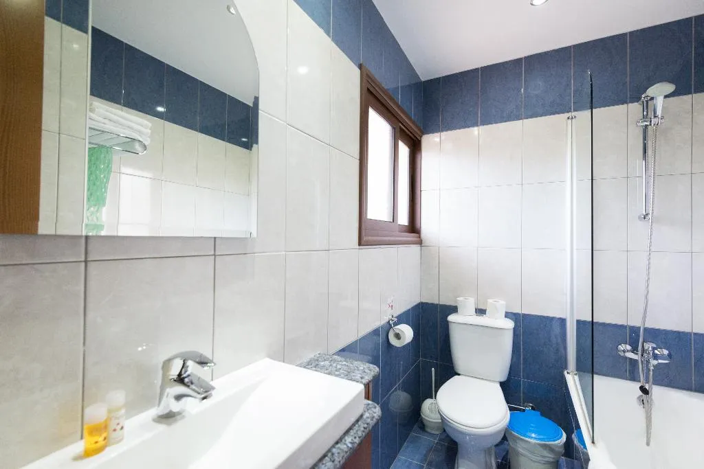 STUDIO DELUXE Room, Loutsiana Hotel & Apartments, Cyprus