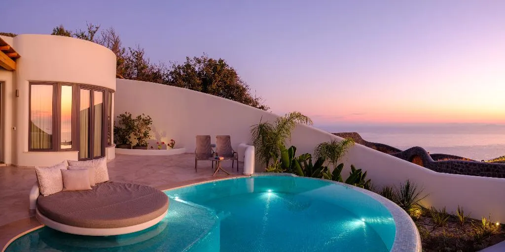 VILLA DELUXE ONE BED Room, Secret Path Luxury Villas, Santorini