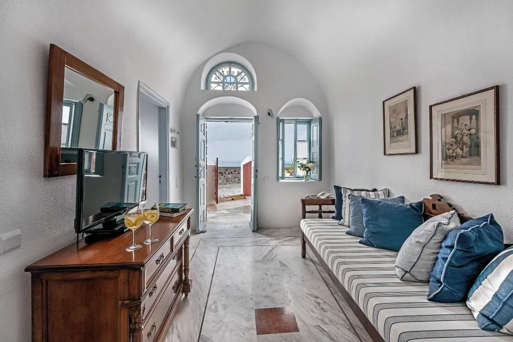 Room, Aigialos Luxury Traditional Settlement, Santorini