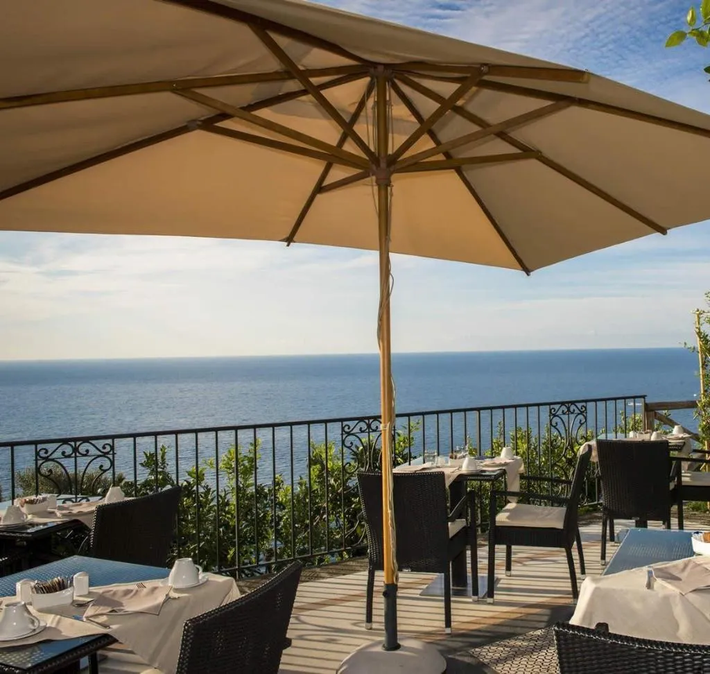 Terrace, Boutique Hotel Villa Gianlica, Naples
