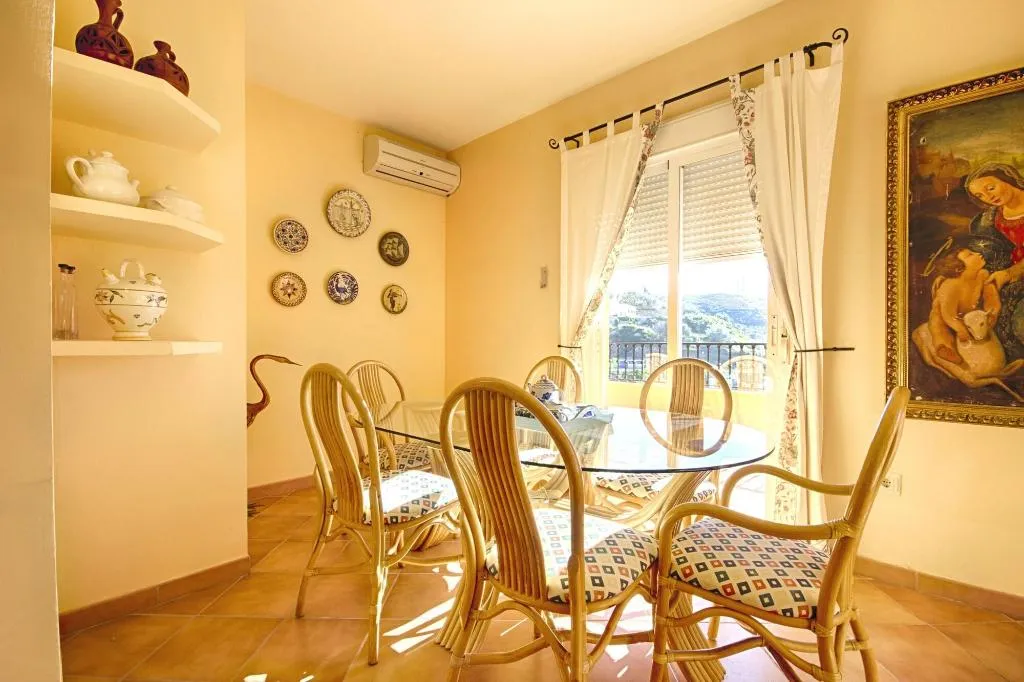 Room, Hotel Rural Sierra Tejeda, Andalucia