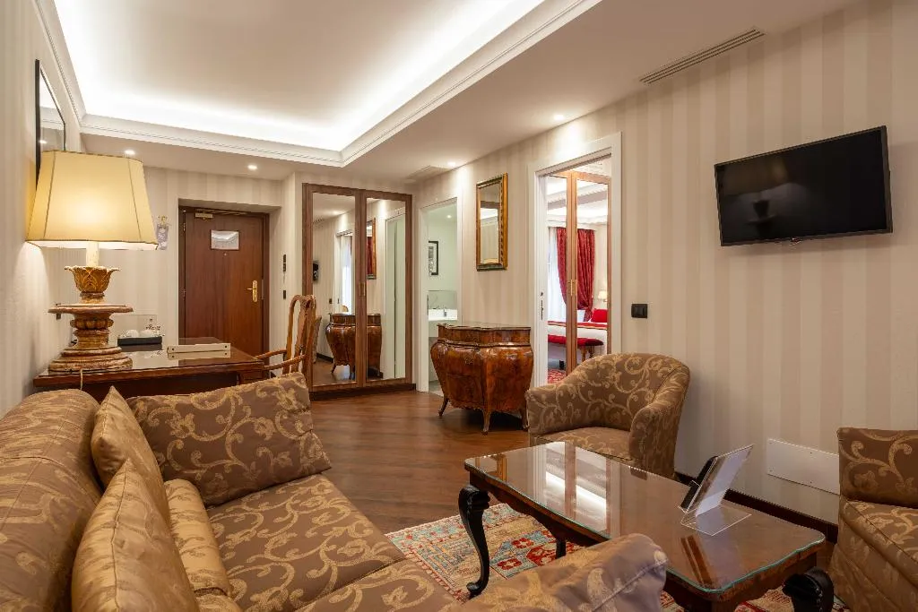 JUNIOR SUITE STANDARD Room, Nazionale, Rome