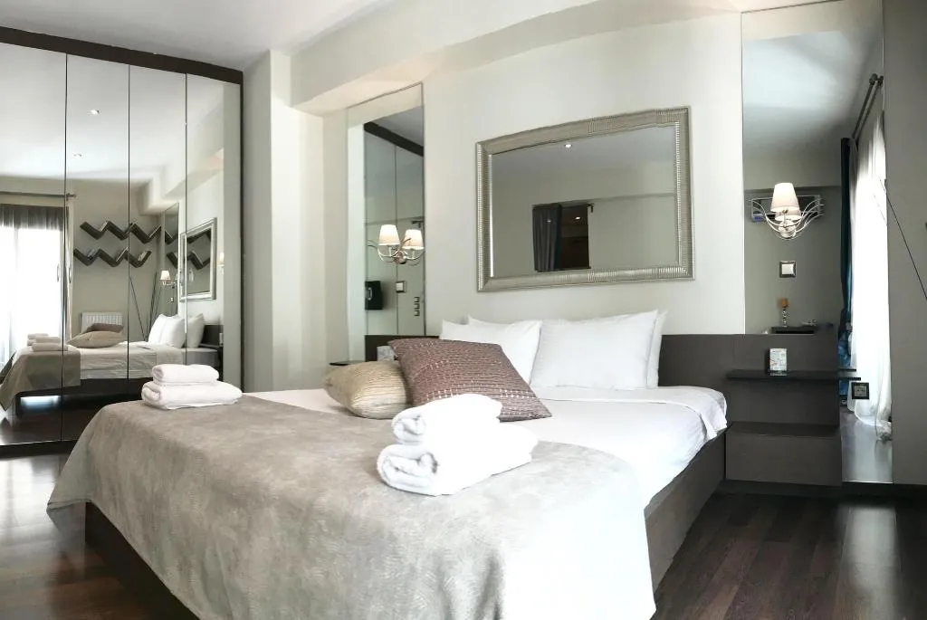 Room, Athens Luxury Suites, Athens