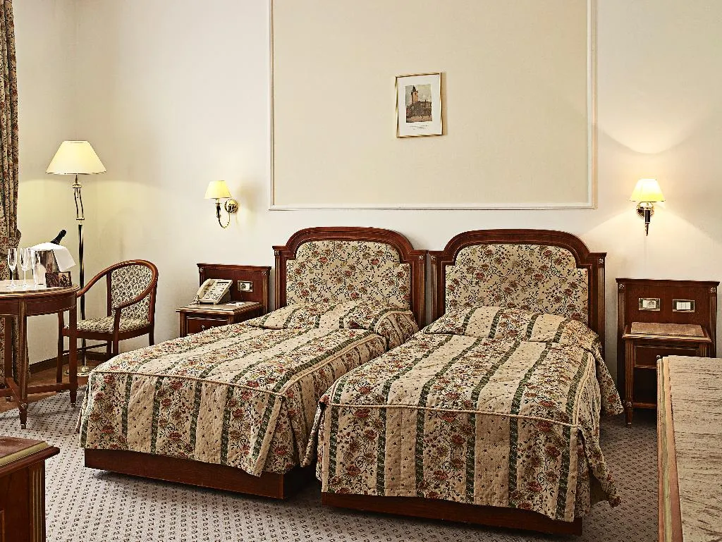 Double or Twin STANDARD Room, Ambassador Zlata Husa, Prague