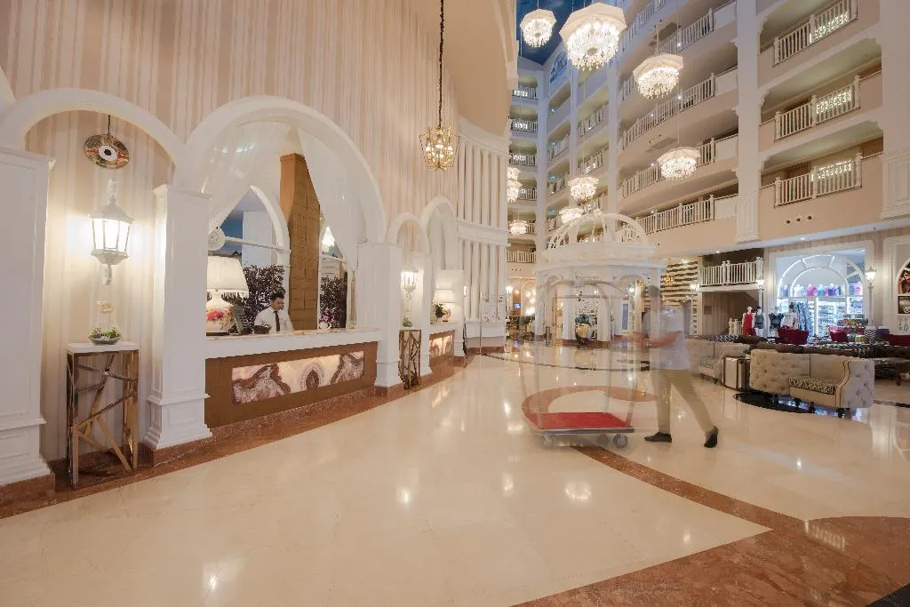 Lobby, Quattro Beach Spa & Resort Hotel, Antalya