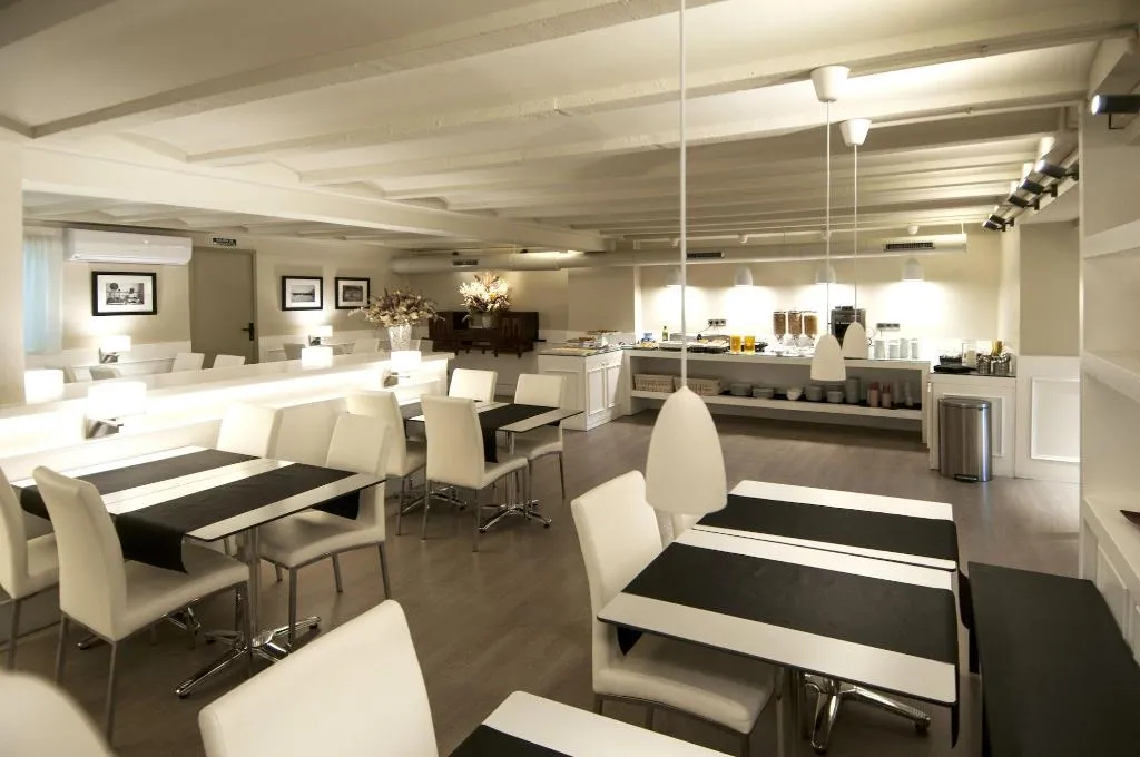 Restaurant, Serennia Exclusive Rooms, Barcelona