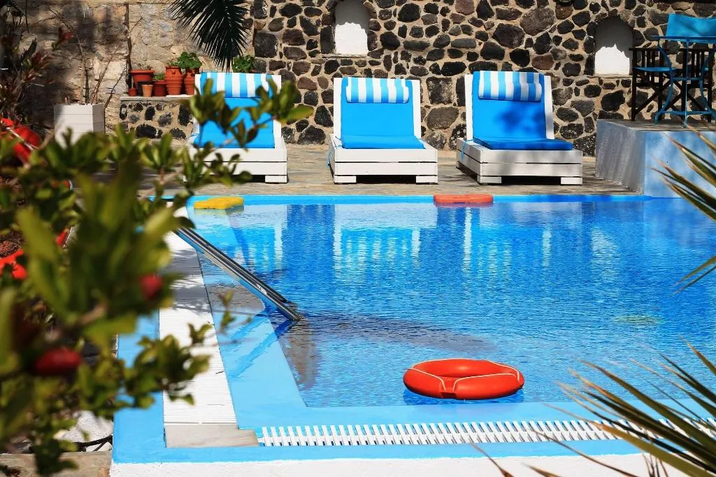 Sports and Entertainment, Evizorzia Villas, Santorini